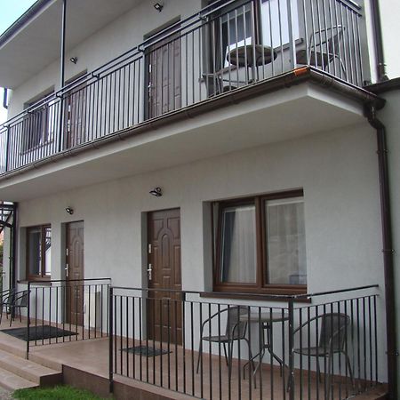 Apartamenty Typu Studio 50 Metrow Od Morza Устроне Морске Екстериор снимка