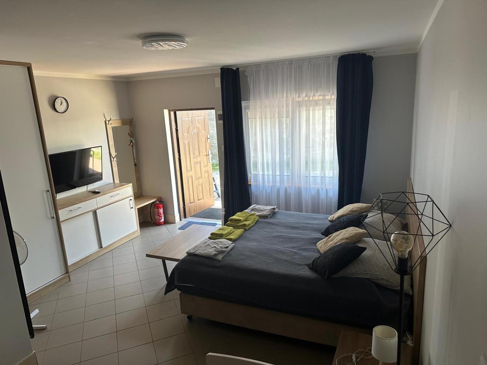 Apartamenty Typu Studio 50 Metrow Od Morza Устроне Морске Екстериор снимка