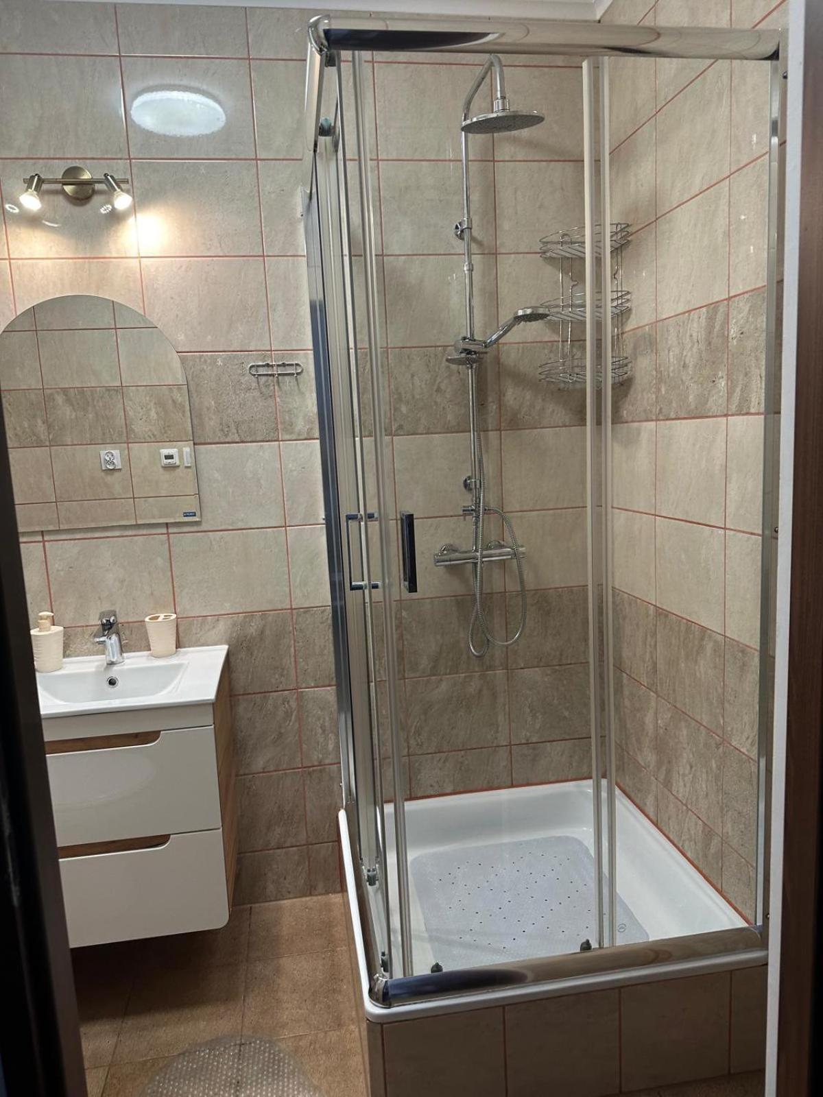 Apartamenty Typu Studio 50 Metrow Od Morza Устроне Морске Екстериор снимка